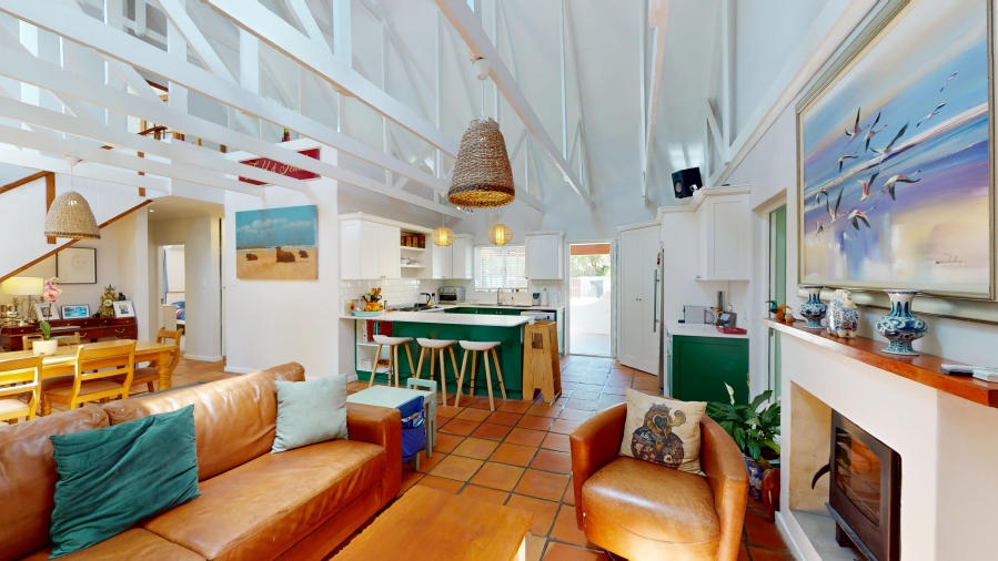 5 Bedroom Property for Sale in Stanford Western Cape